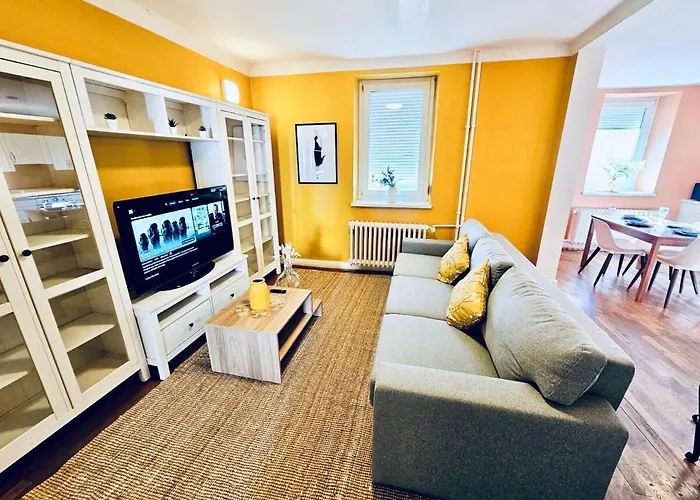 Cozy One Bedroom Retreat In Luxembourg-Limp17A